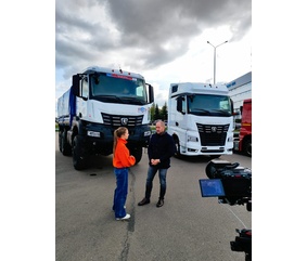 «КАМАЗ» посетила съёмочная группа проекта «Болт и Гайка»