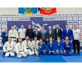 Дзюдоисты Поволжья поборолись за призы «КАМАЗа»