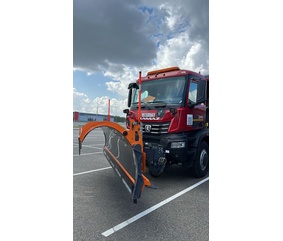 Автопарк липецких дорожников пополнила новая КДМ на шасси КАМАЗ