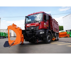 «КАМАЗ» вывел на рынок новую комбинированную дорожную машину на шасси К5