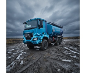 Создан новый полноприводный автотопливозаправщик на базе шасси КАМАЗ-65959