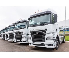 20 автомобилей КАМАЗ-54901 пополнили автопарк санкт-петербургского перевозчика