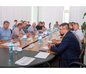 На «КАМАЗе» прошёл круглый стол с поставщиками материалов