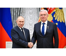 Президент России Владимир Путин вручил Сергею Когогину государственную награду