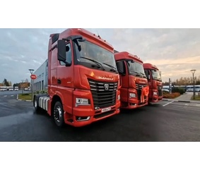 Три магистральных тягача КАМАЗ-54901 с пробегом отгружены потребителю