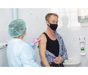 На «КАМАЗе» от коронавируса привиты более 70 процентов персонала