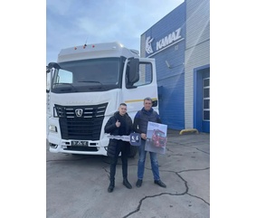 Парк сибирского перевозчика пополнил автомобиль КАМАЗ-54901