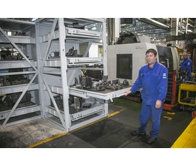 На автомобильном заводе внедрили новые стеллажи для хранения приспособлений