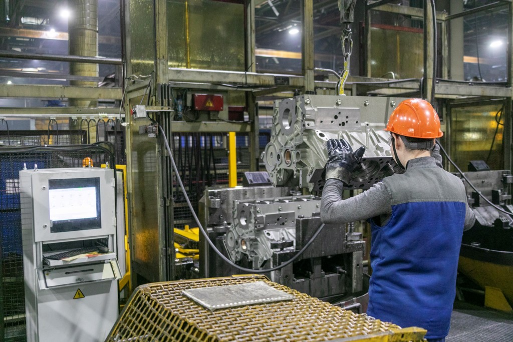 На заводах «КАМАЗа» прошёл плановый ремонт оборудования