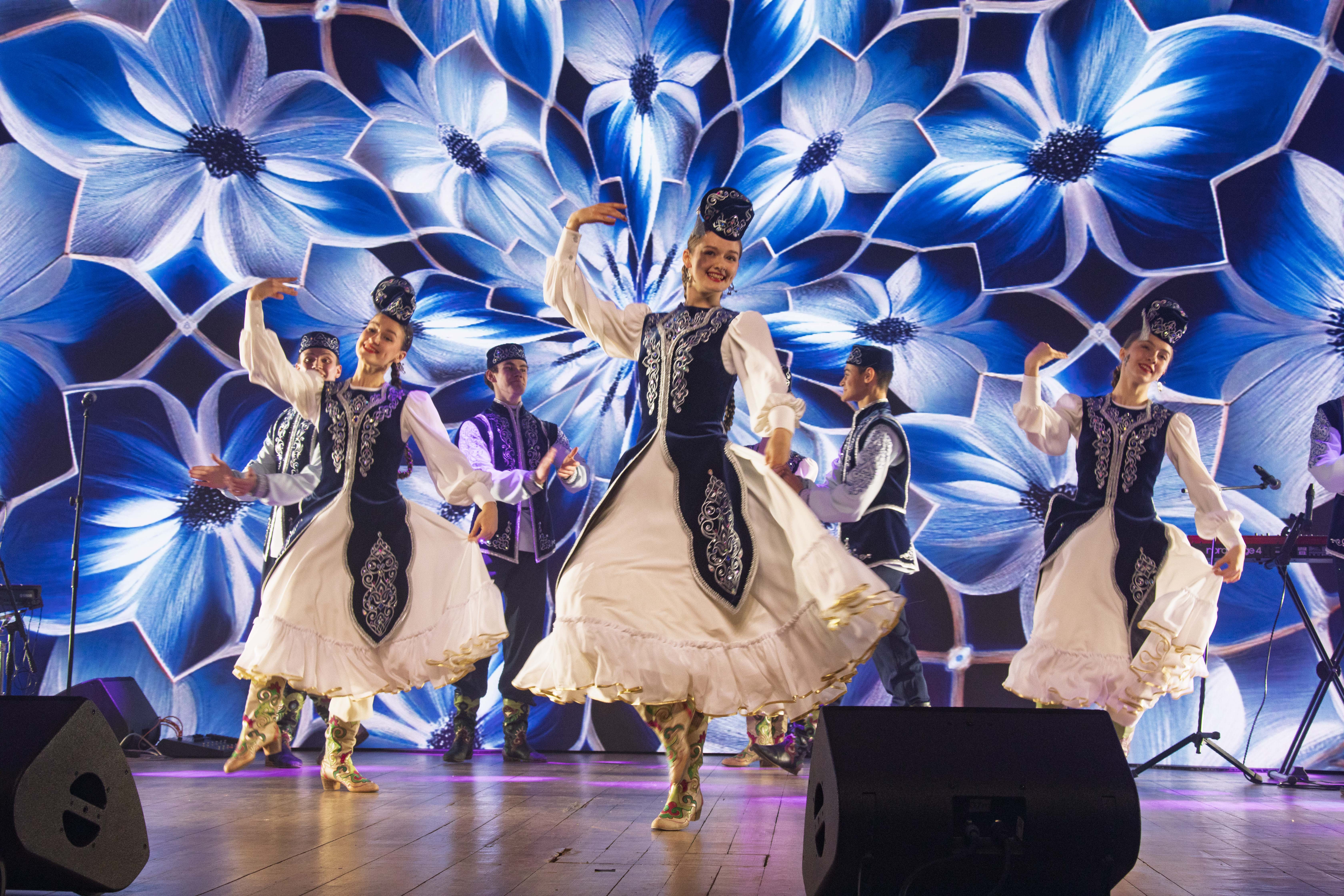 На «КАМАЗе» отметили Международный женский день