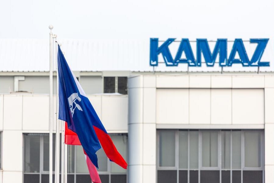 Ценные бумаги «КАМАЗа» будут торговаться на «СПБ Биржа» в выходные
