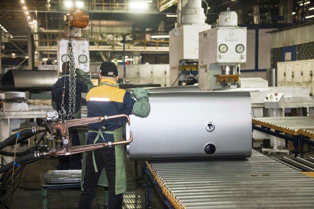 Прессово-рамному заводу исполнилось 55 лет