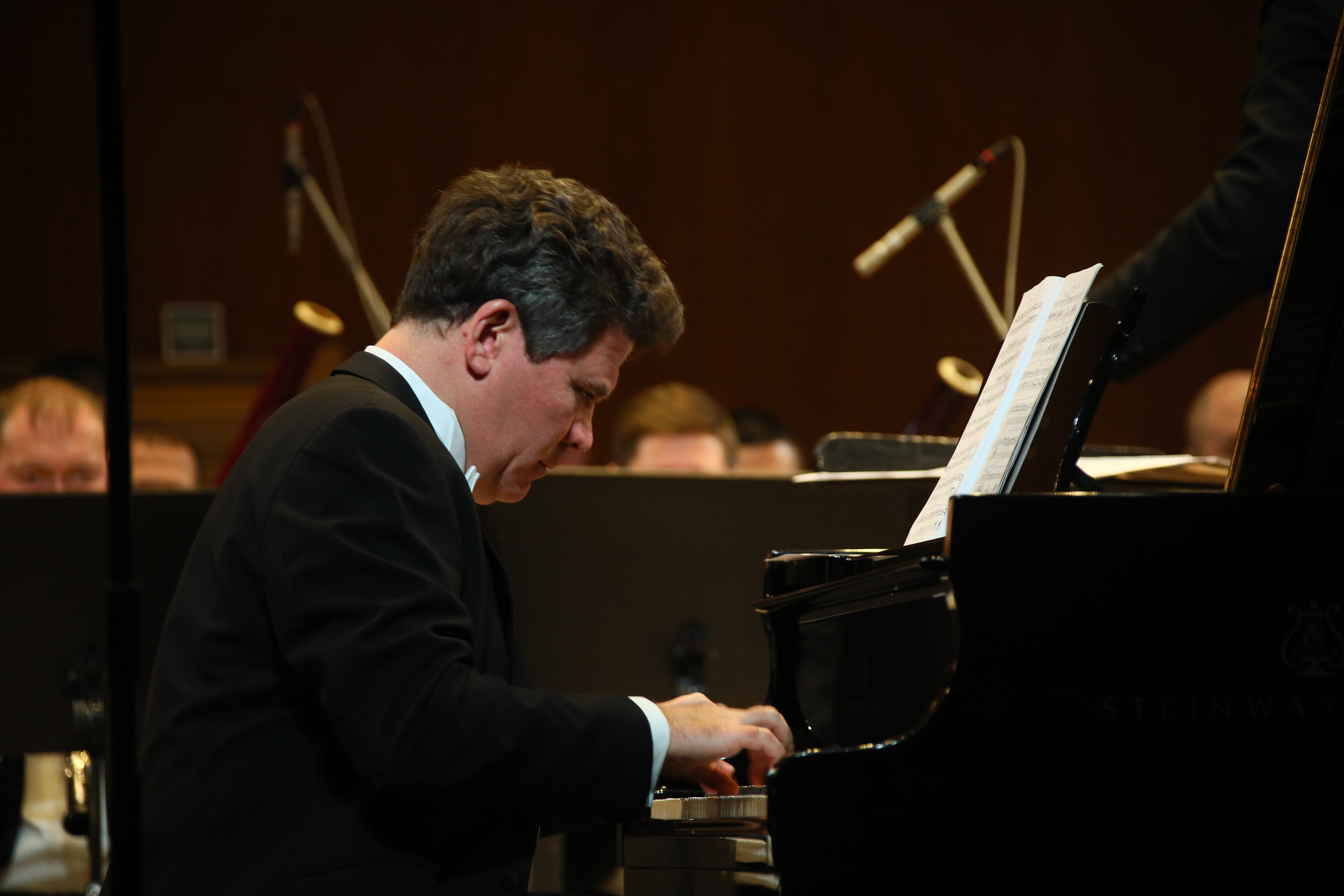 Денис Мацуев и оркестр Александра Сладковского дали концерт в Набережных Челнах